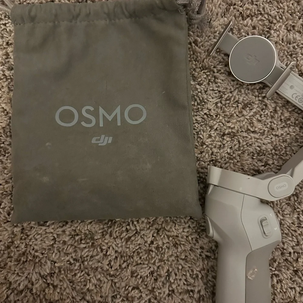 DJI Osmo Mobile 3 Beige Gimbal